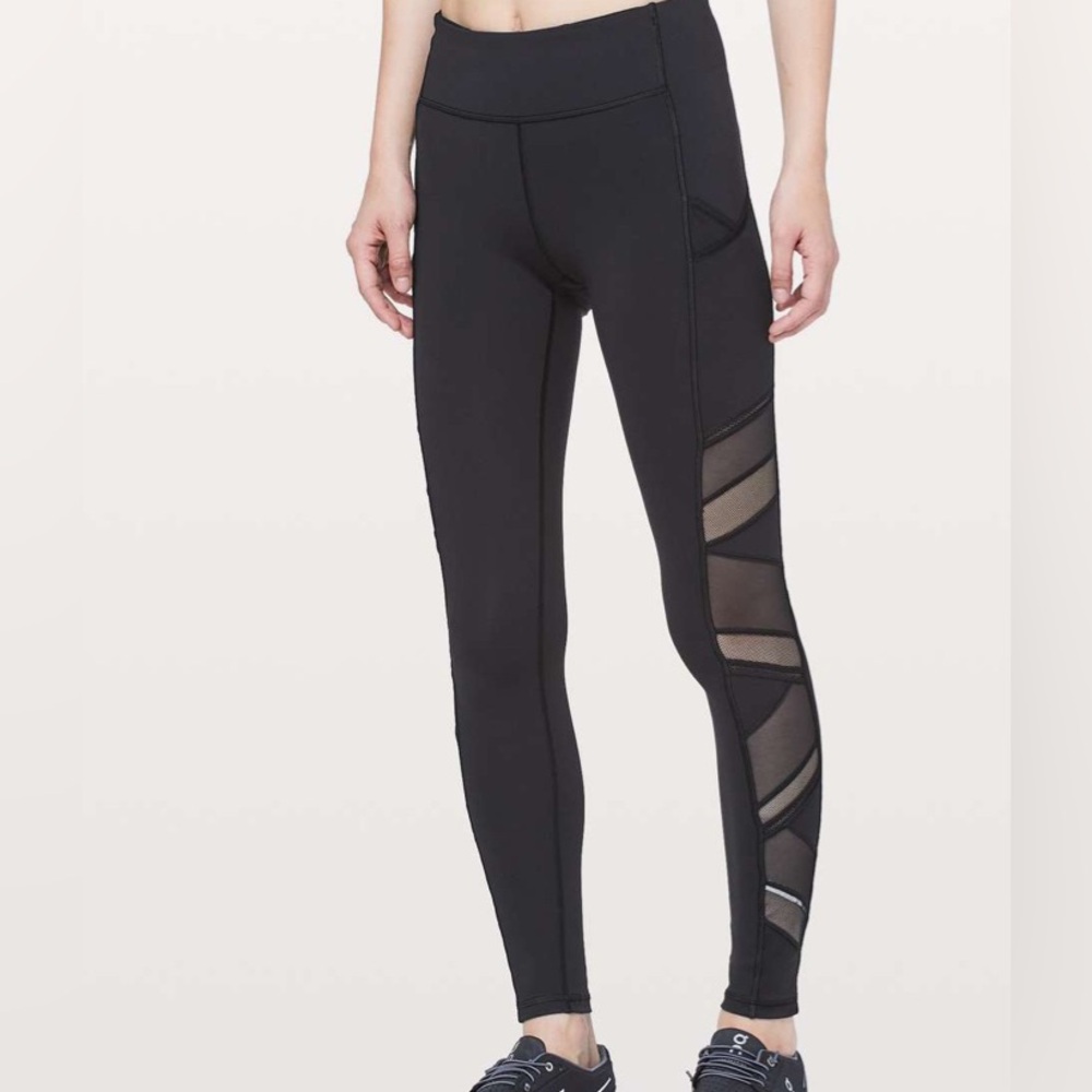Lululemon speed up tight mesh 28” size 6